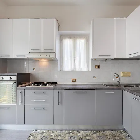 Nide House Apartment Someraro
